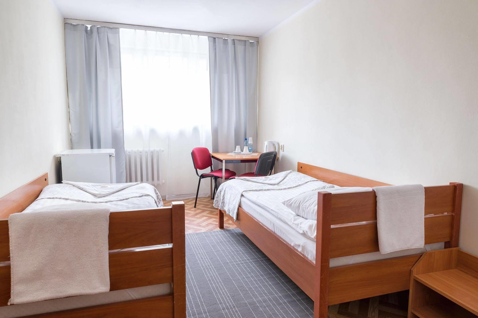 Trio Hostel Wroclaw Ngoại thất bức ảnh